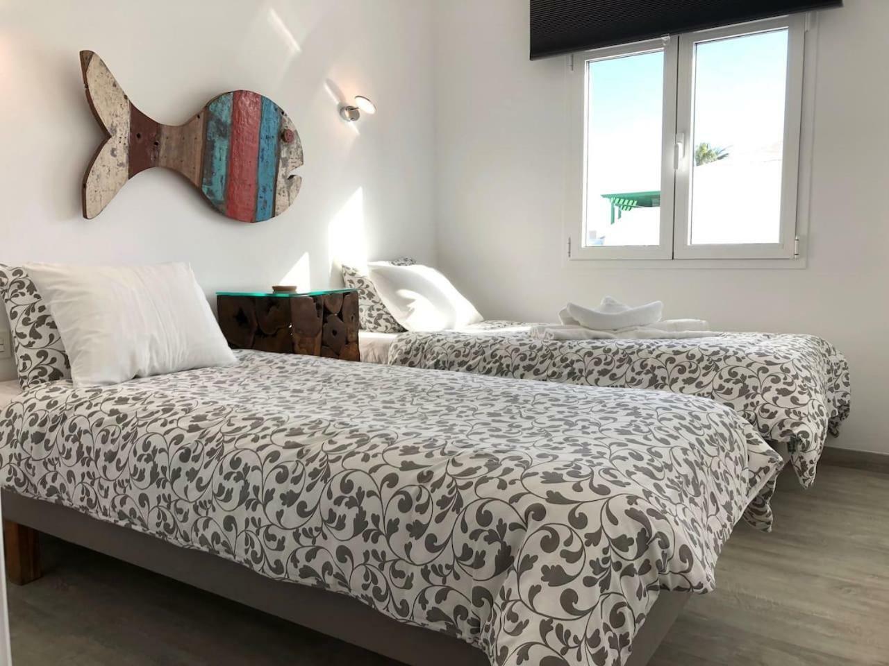 코스타 테기세 Sea Breeze With Shared Pool And Near The Beach 아파트 외부 사진
