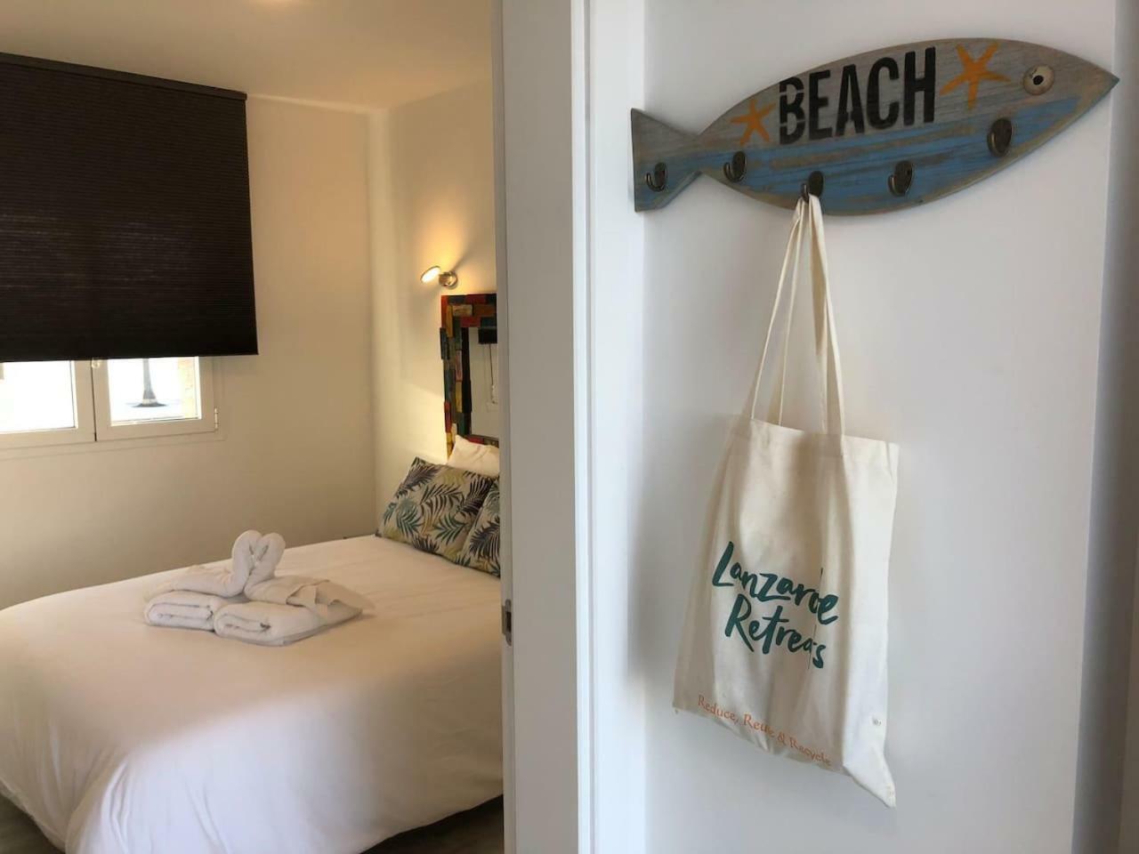 코스타 테기세 Sea Breeze With Shared Pool And Near The Beach 아파트 외부 사진